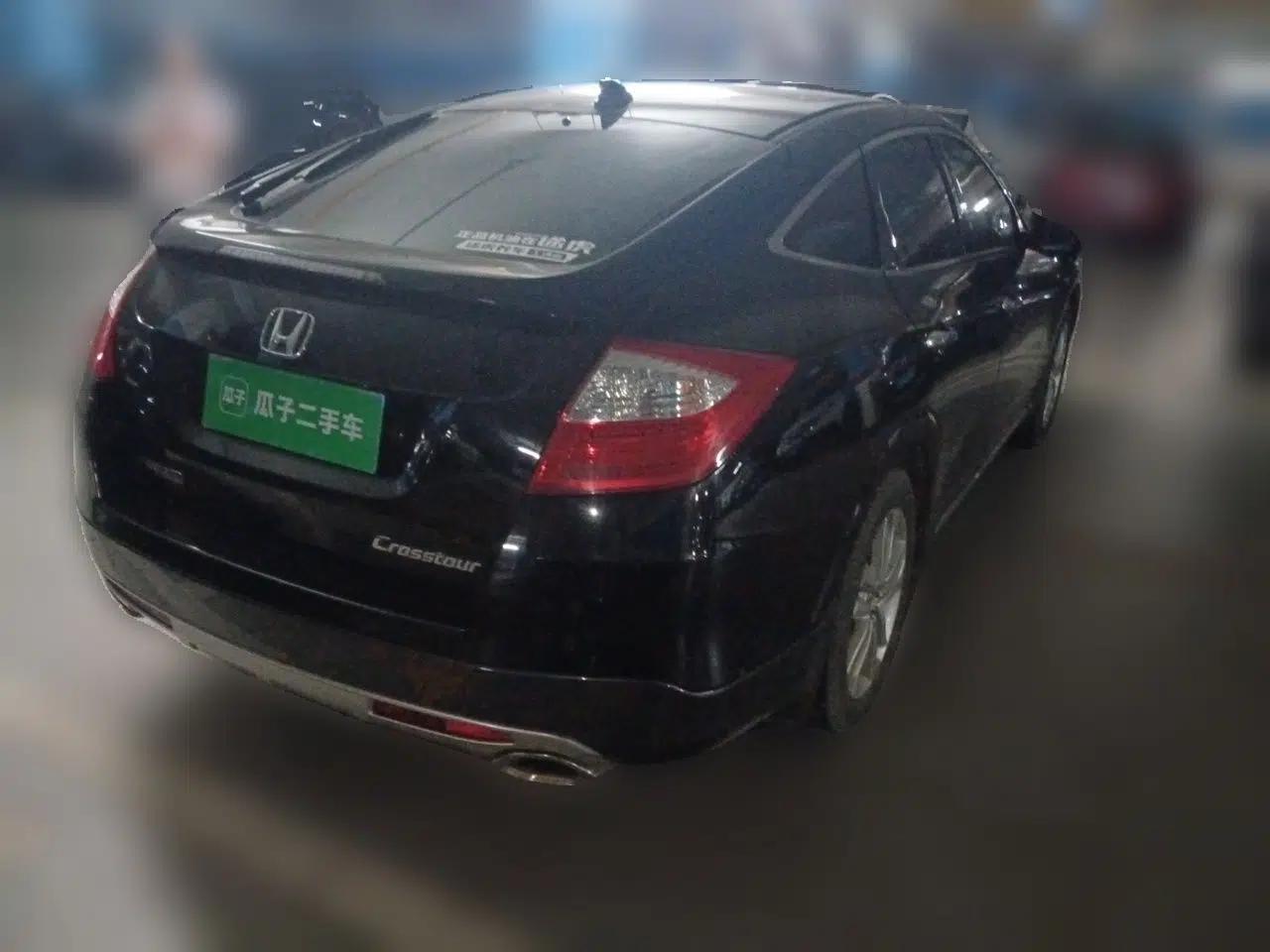 Honda Crosstour 2014 2.4L Luxury Edition — миниатюра 6