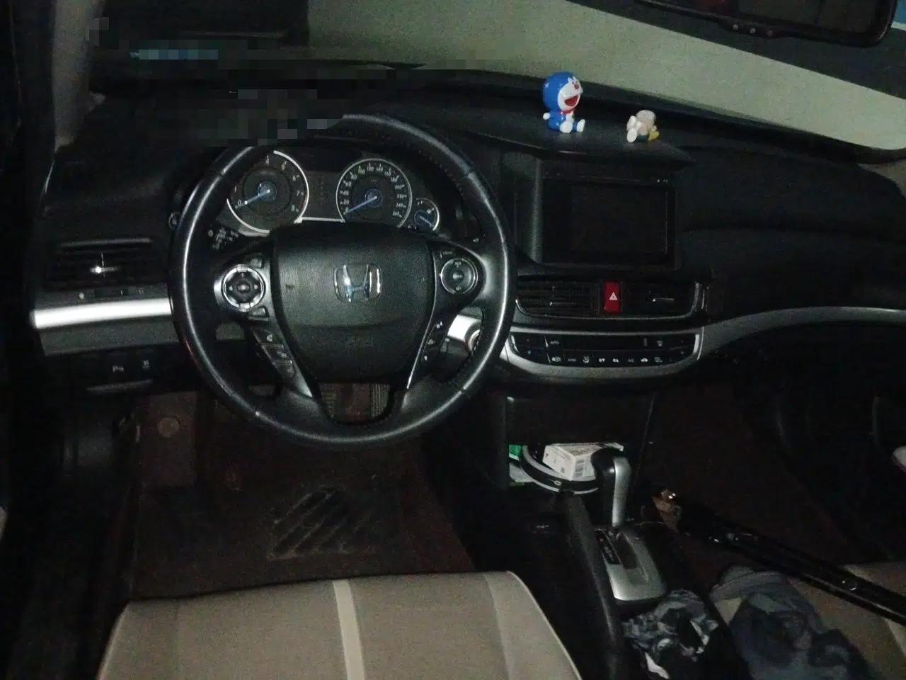 Honda Crosstour 2014 2.4L Luxury Edition — миниатюра 10
