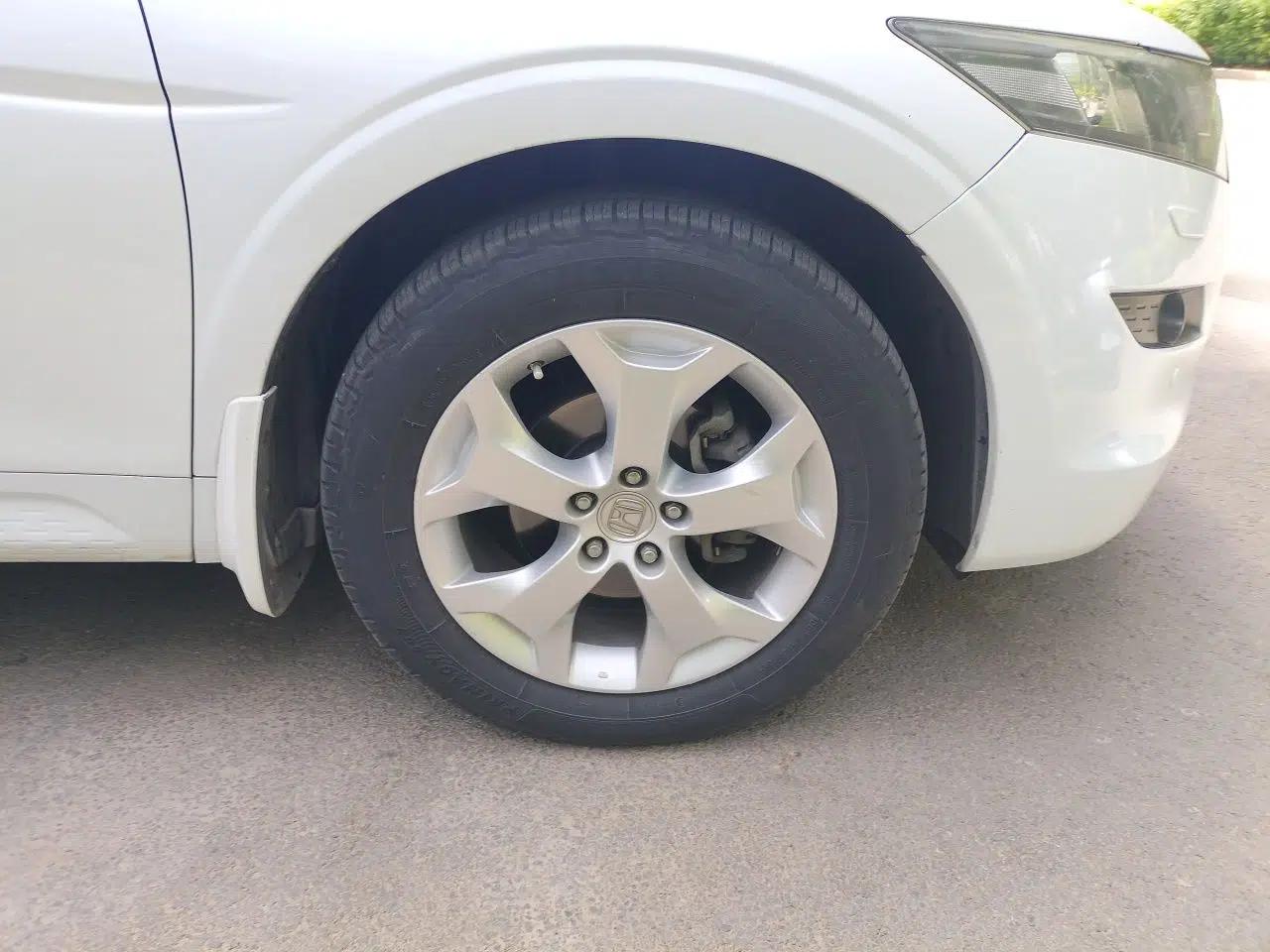 Honda Crosstour 2012 2.4L Prestige Edition — миниатюра 8