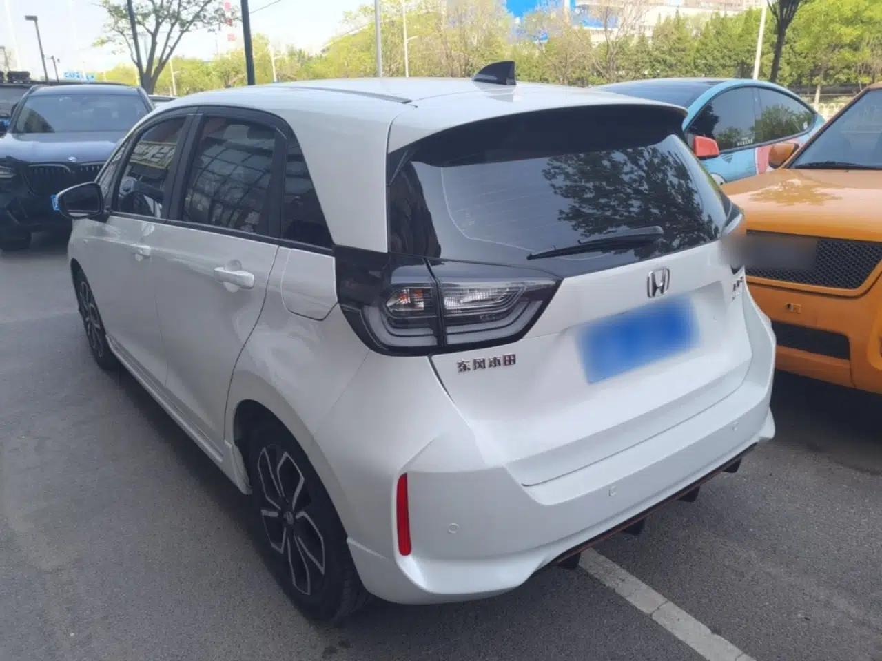 Honda LIFE 2023 1.5L CVT SPORT Exciting Edition — миниатюра 7