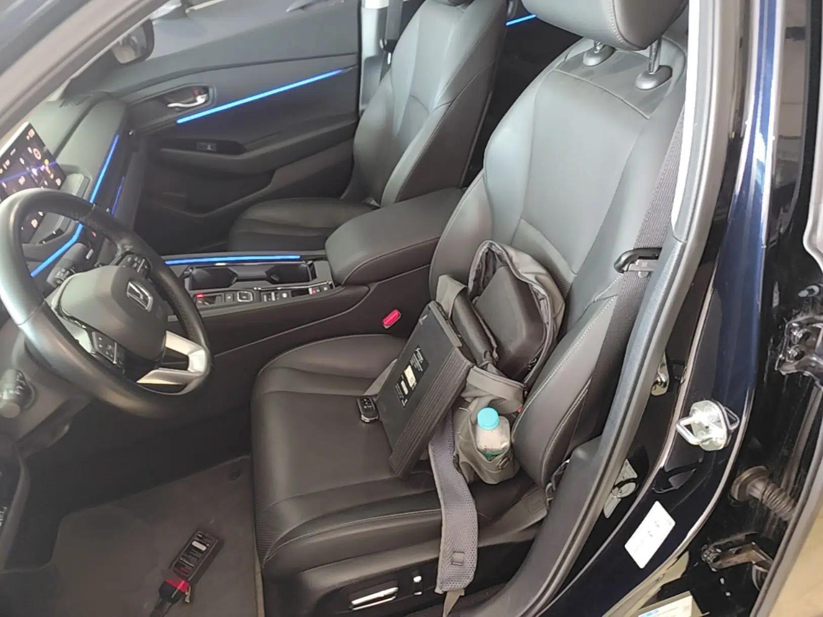 Honda Accord New Energy 2023 2.0L ePHEV Prestige Edition — миниатюра 18