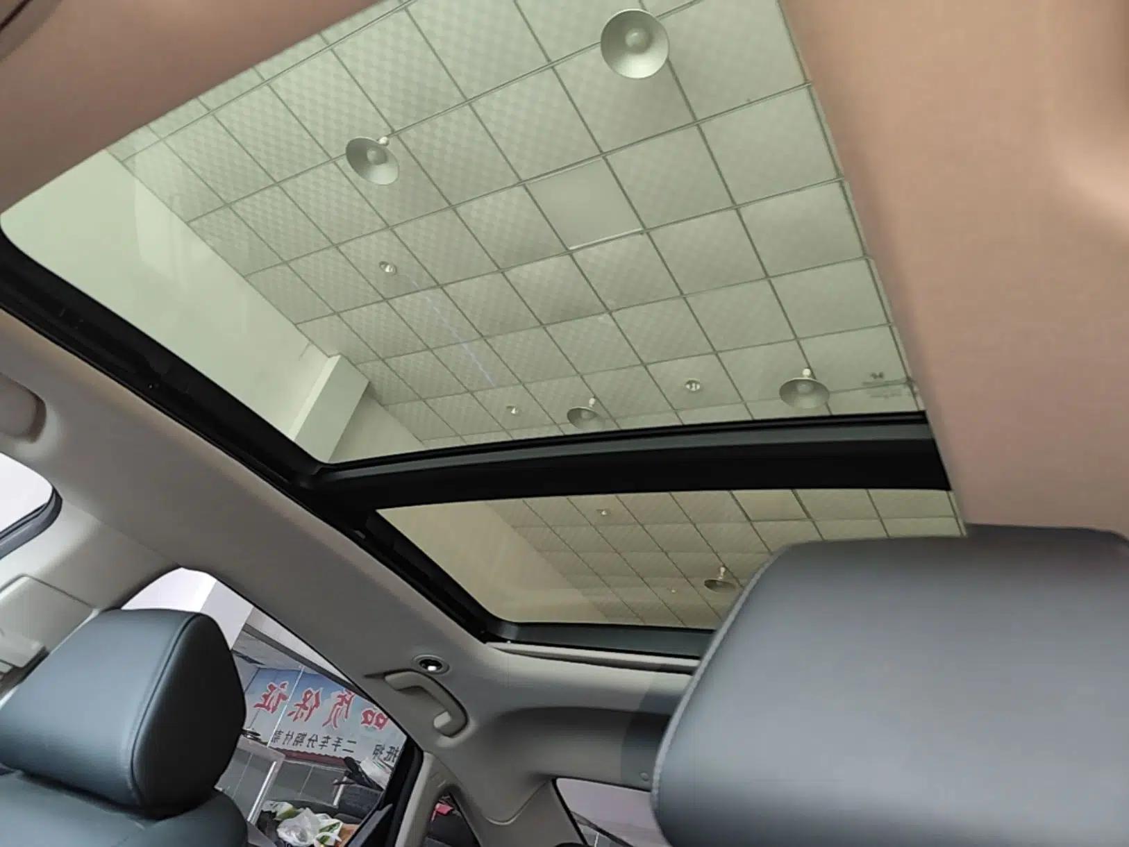 Honda Accord New Energy 2023 2.0L ePHEV Prestige Edition — миниатюра 21