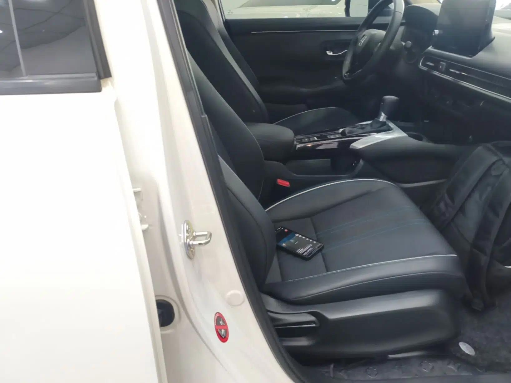 Honda HR-V 2023 240TURBO Trendy Edition — миниатюра 23