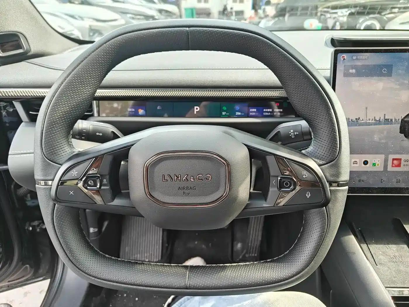 Lynk & Co 10 2025 Model 120 AWD Ultra — миниатюра 5