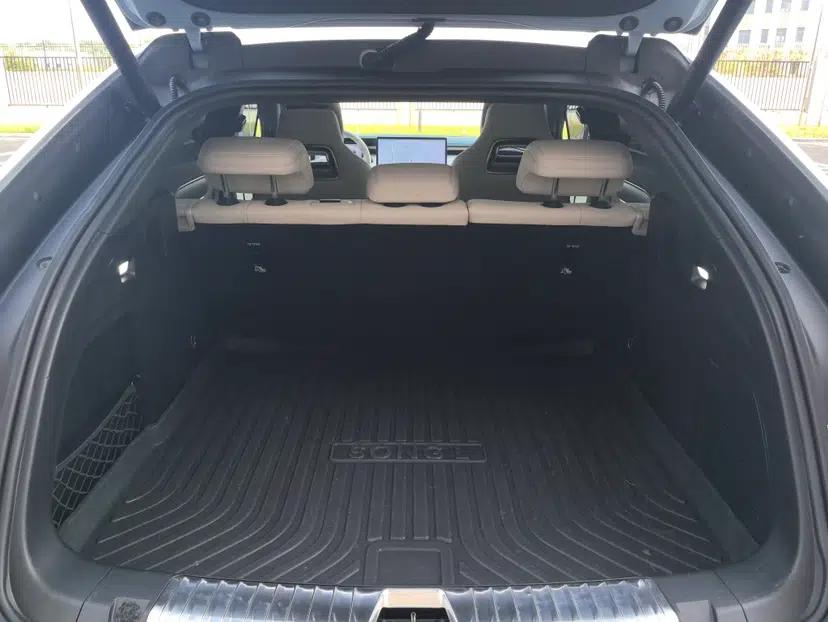 BYD Song L EV 2024 550 km Excellence Version — миниатюра 17
