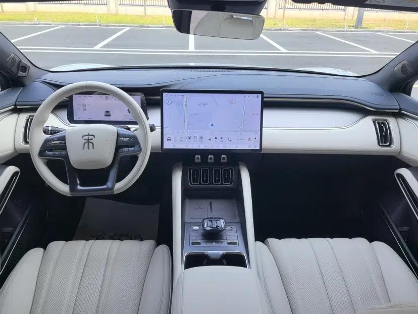 BYD Song L EV 2024 550 km Excellence Version — миниатюра 23