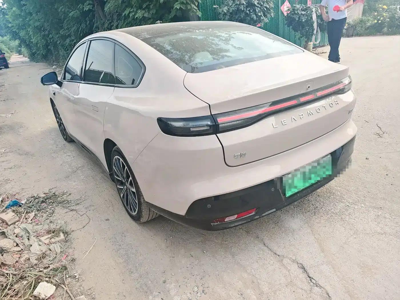 Leapmotor B01 2025 Model 650 LiDAR Edition — миниатюра 6