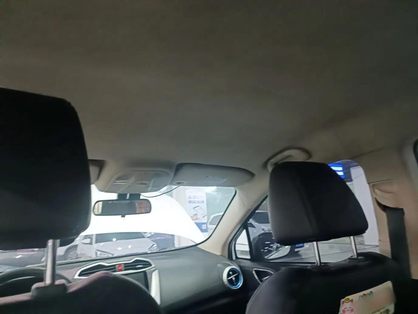 BYD Yuan New Energy 2019 EV360 Smart Connect Leading Model — миниатюра 20