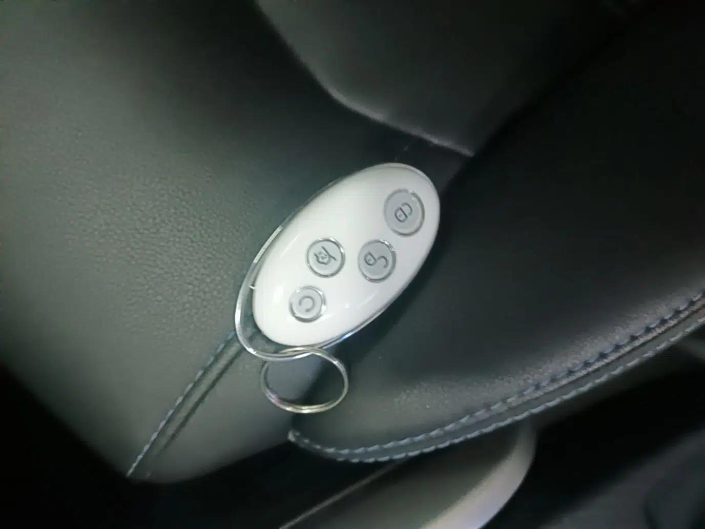 BYD Yuan New Energy 2019 EV360 Smart Connect Leading Model — миниатюра 22