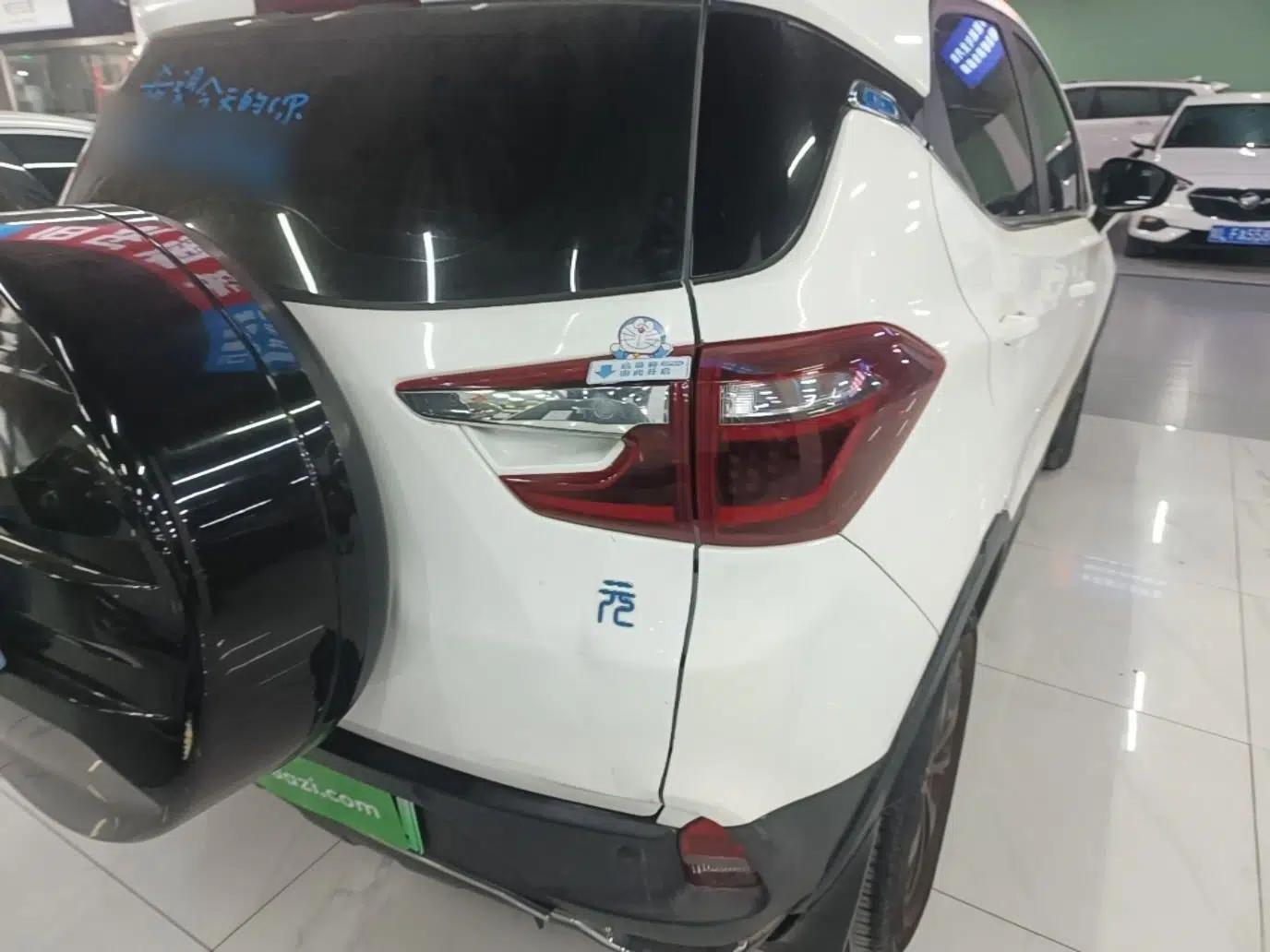 BYD Yuan New Energy 2019 EV360 Smart Connect Leading Model — миниатюра 8