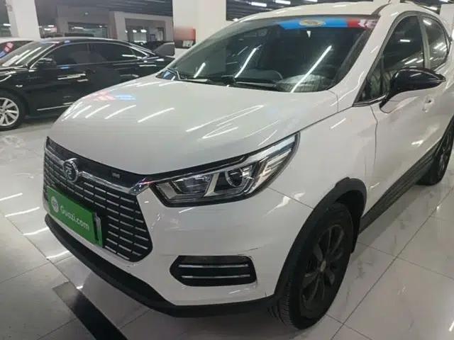 BYD Yuan New Energy 2019 EV360 Smart Connect Leading Model