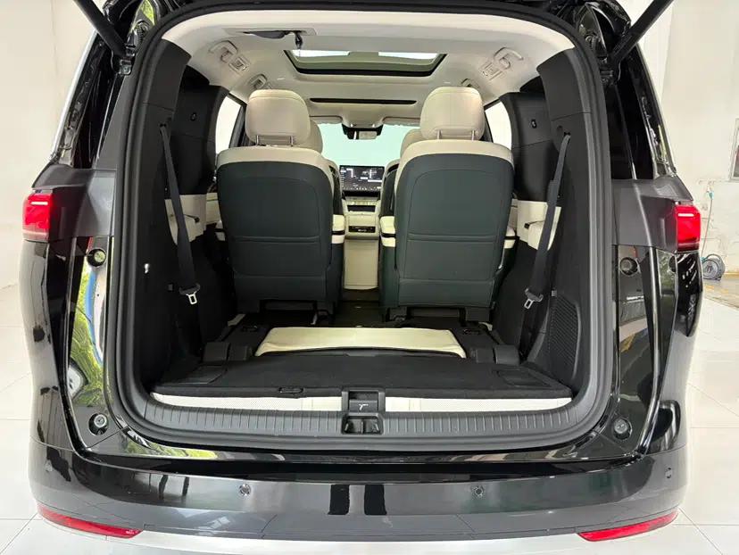 BYD Xia 2026 DM-i 1.5T 218KM Transcendence Edition — миниатюра 15