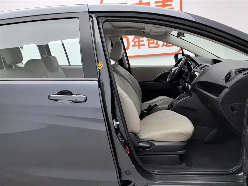 Mazda 5 2011 2.0L Automatic Comfort Model — миниатюра 23