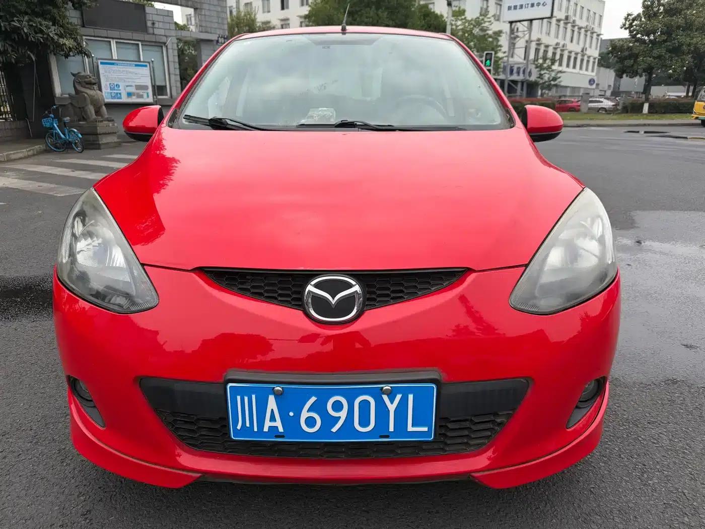 Mazda2 2011 Dynamic 1.5L Automatic Value Edition — миниатюра 2