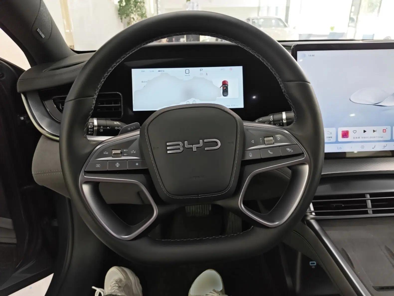 BYD Seal 07 DM-i 2025 Intelligent Driving Version DM-i 1.5L 125 km Prestige Edition — миниатюра 14