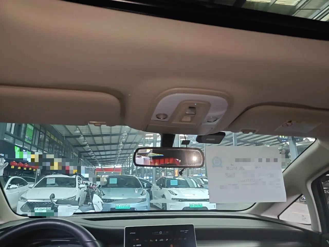 BYD Song MAX New Energy 2019 DM 1.5T Smart Connect Advanced 7-Seater China VI Standard — миниатюра 21