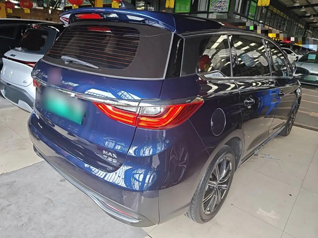 BYD Song MAX New Energy 2019 DM 1.5T Smart Connect Advanced 7-Seater China VI Standard — миниатюра 5