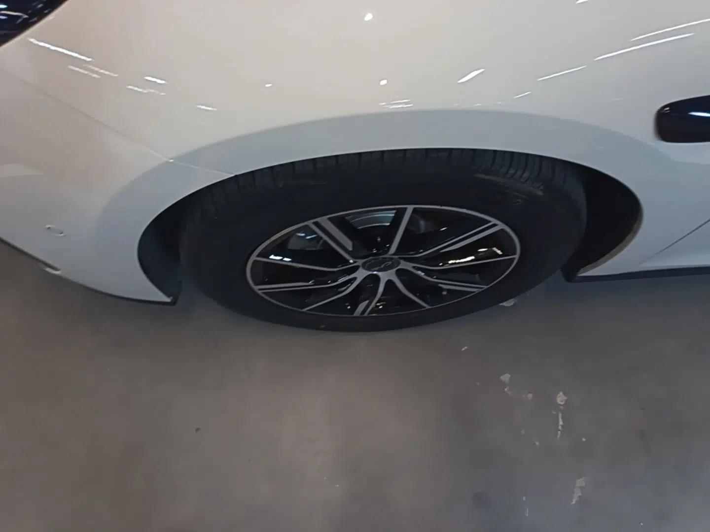 BYD Seal 06 DM-i Touring 2025 Model DM-i 150KM Deluxe — миниатюра 9