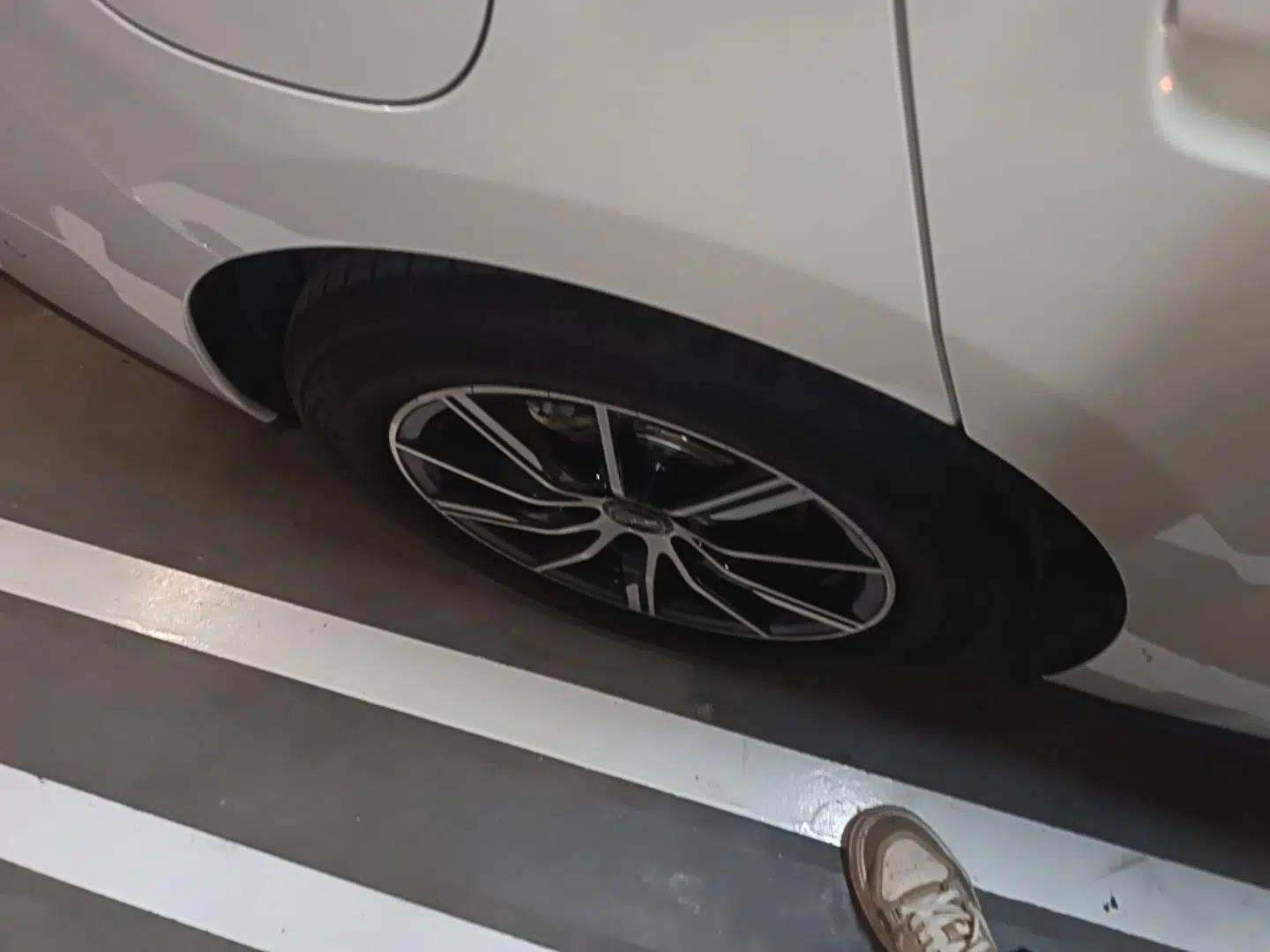 BYD Seal 06 DM-i Touring 2025 Model DM-i 150KM Deluxe — миниатюра 10