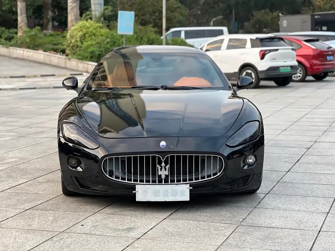 2016 GranTurismo 4.2L Automatic — миниатюра 2