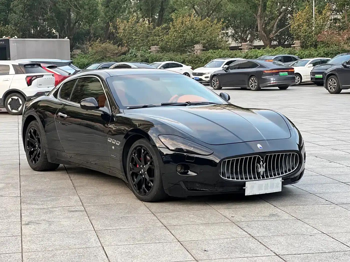 2016 GranTurismo 4.2L Automatic — миниатюра 3