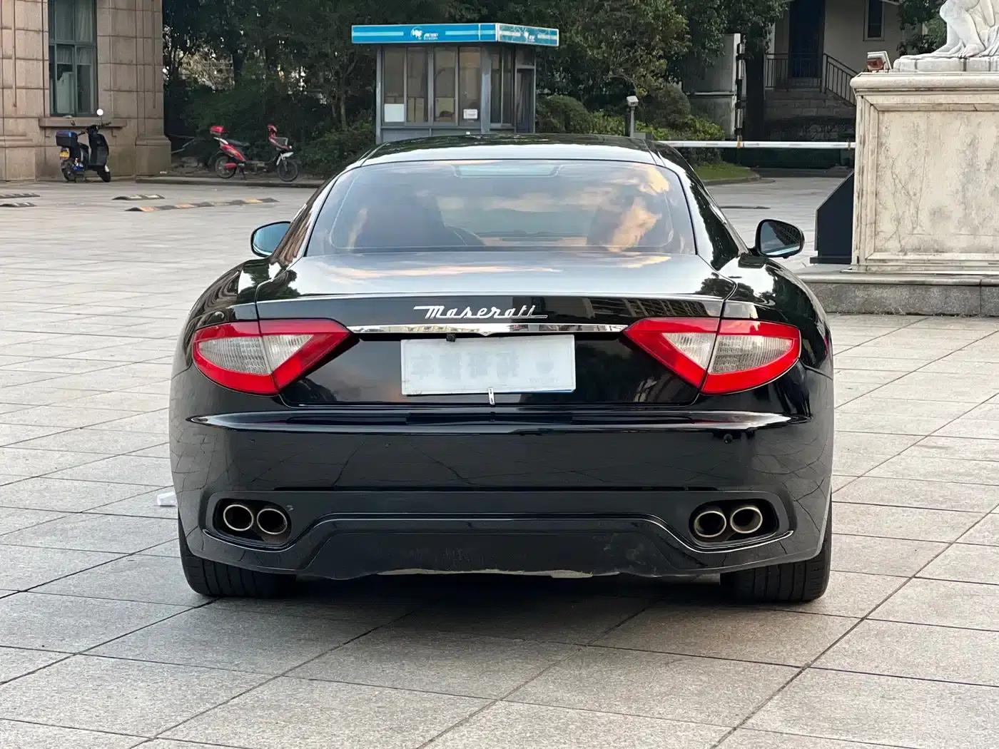 2016 GranTurismo 4.2L Automatic — миниатюра 8