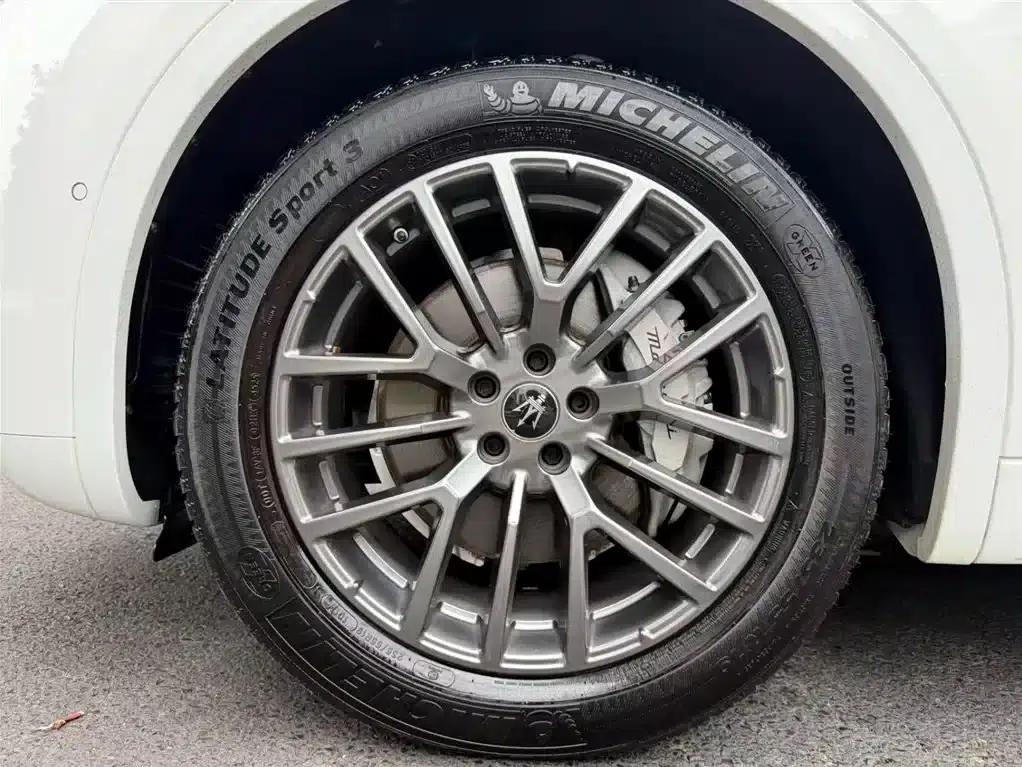 2023 Grecale 2.0T GT — миниатюра 3