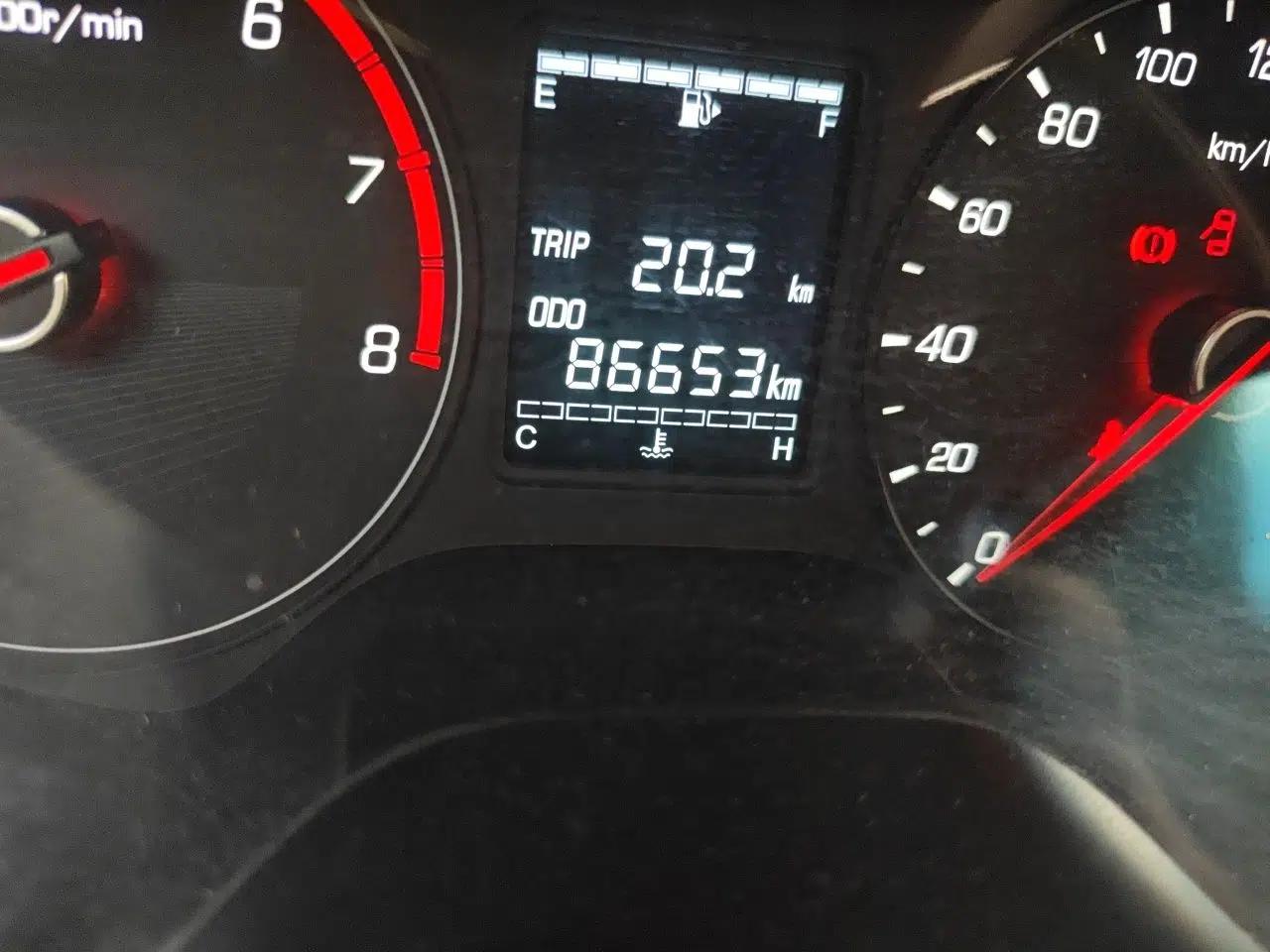 Baojun 310 2016 1.2L Manual Luxury Model — миниатюра 13