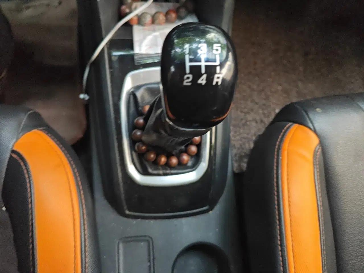 Baojun 310 2016 1.2L Manual Luxury Model — миниатюра 15