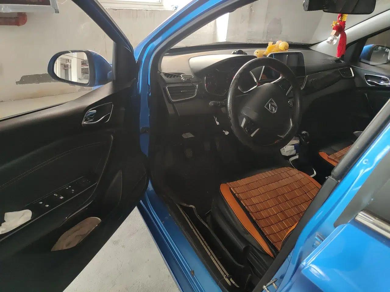 Baojun 310 2016 1.2L Manual Luxury Model — миниатюра 17
