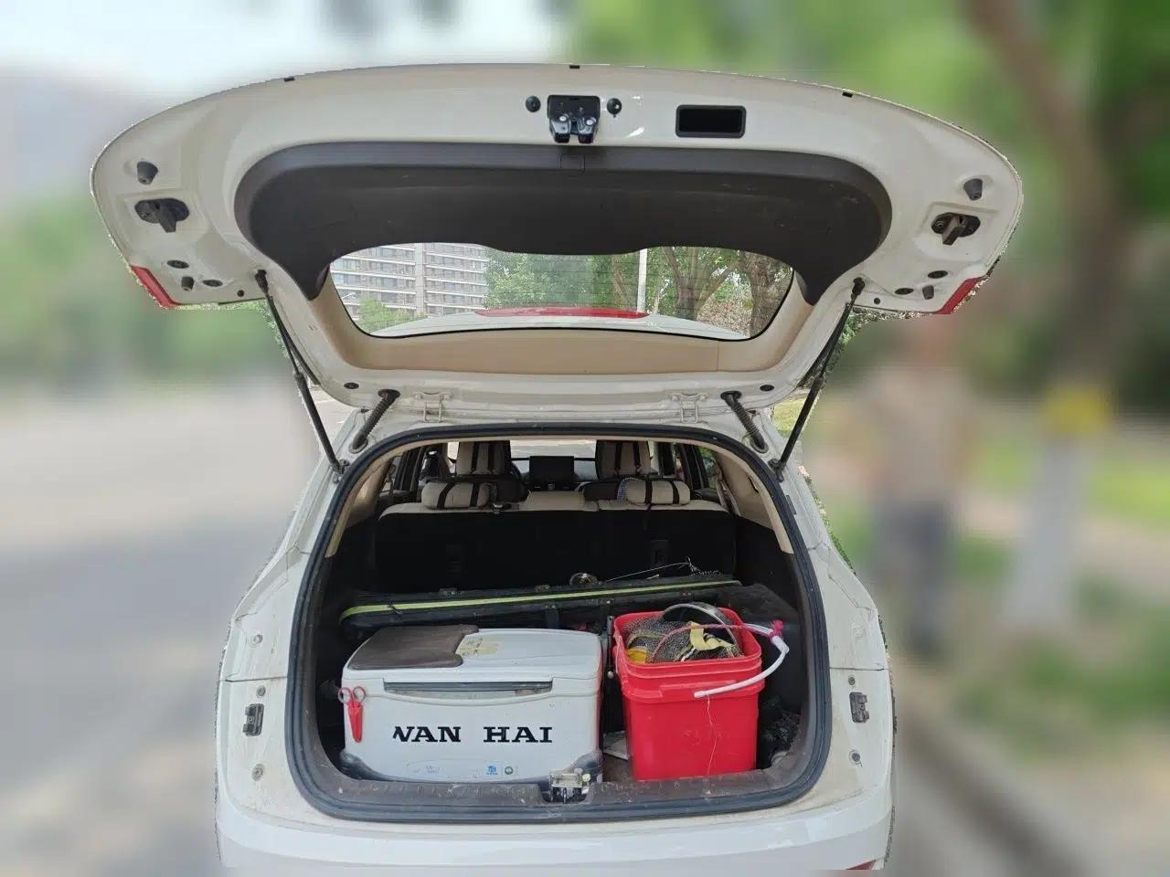 Baojun 310W 2017 1.5L Manual Comfort Version China VI Emission Standard — миниатюра 16