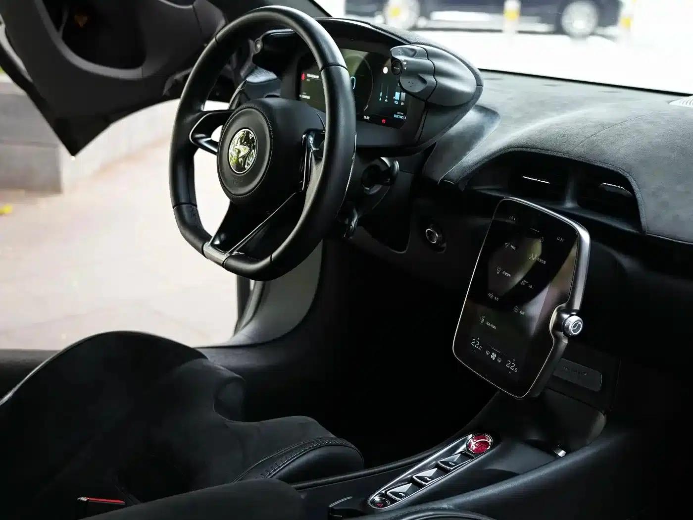 Artura 2023 3.0T Hybrid Standard Model — миниатюра 19