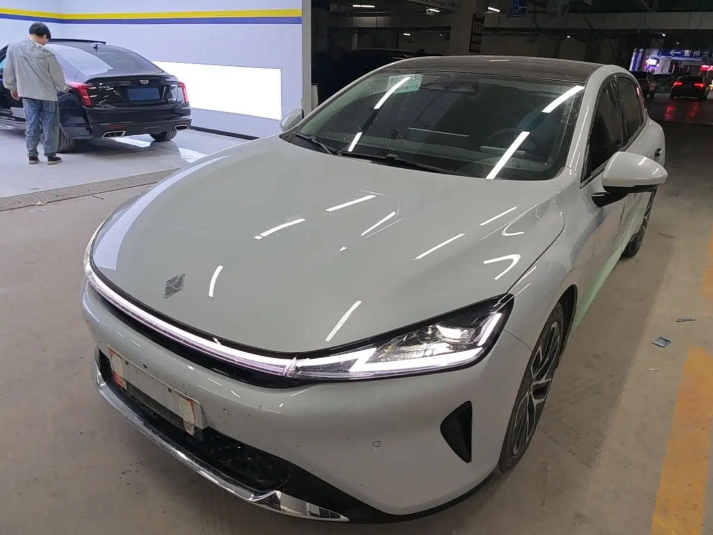 Baojun Enjoy 2025 Plug-in Hybrid 140km Luxury Edition — миниатюра 1