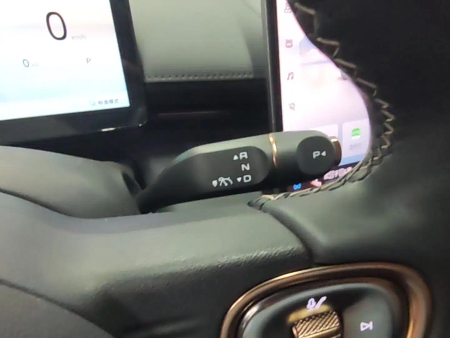 Baojun Enjoy 2025 Plug-in Hybrid 140km Luxury Edition — миниатюра 17