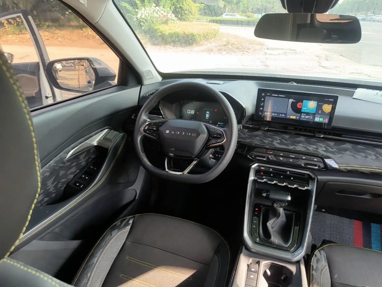 Baojun RS-3 2020 1.5L CVT Smart Elite Edition — миниатюра 14