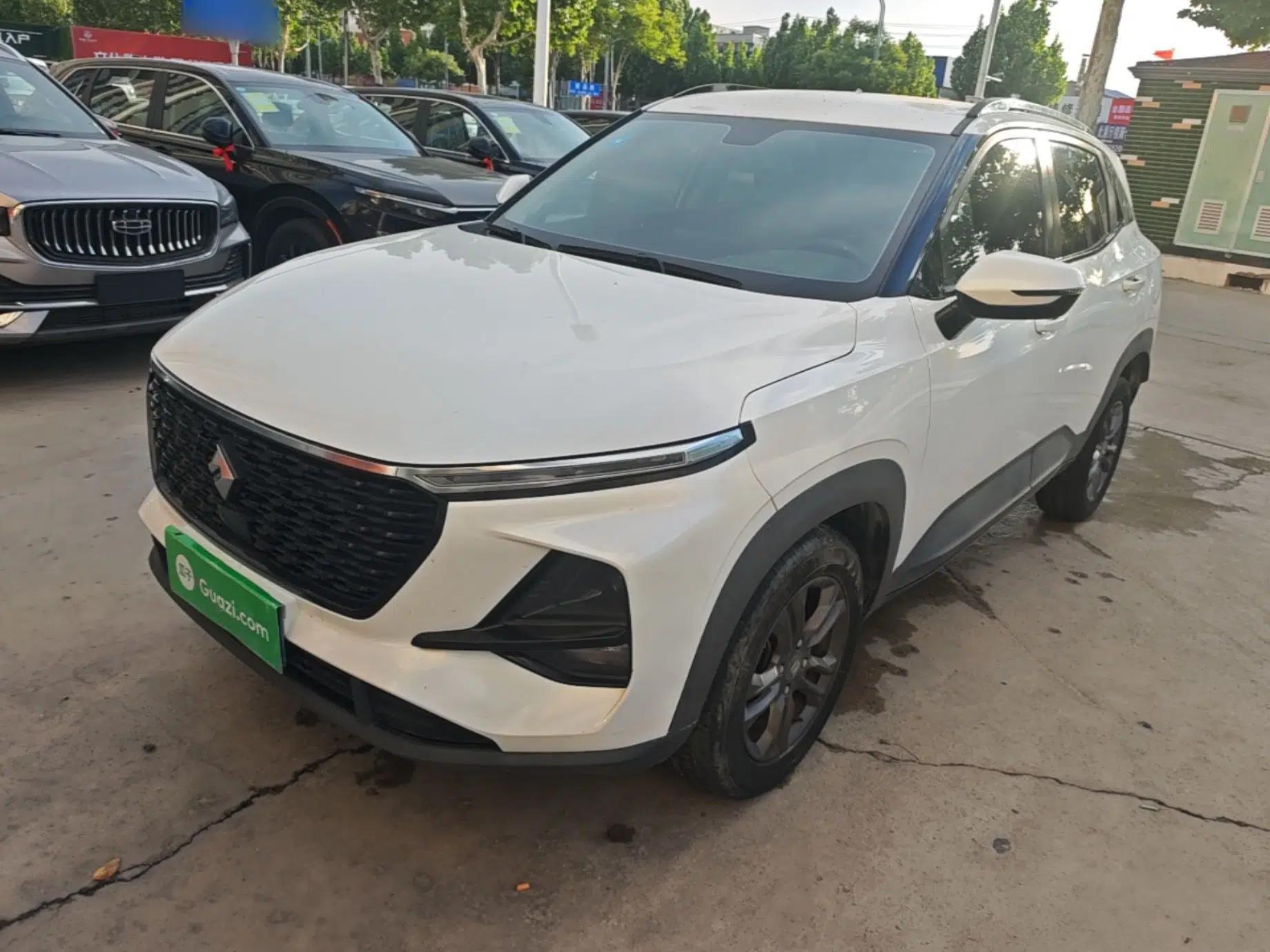 Baojun RS-3 2020 1.5L Manual Elite Version with 24-Hour Online Service — миниатюра 1
