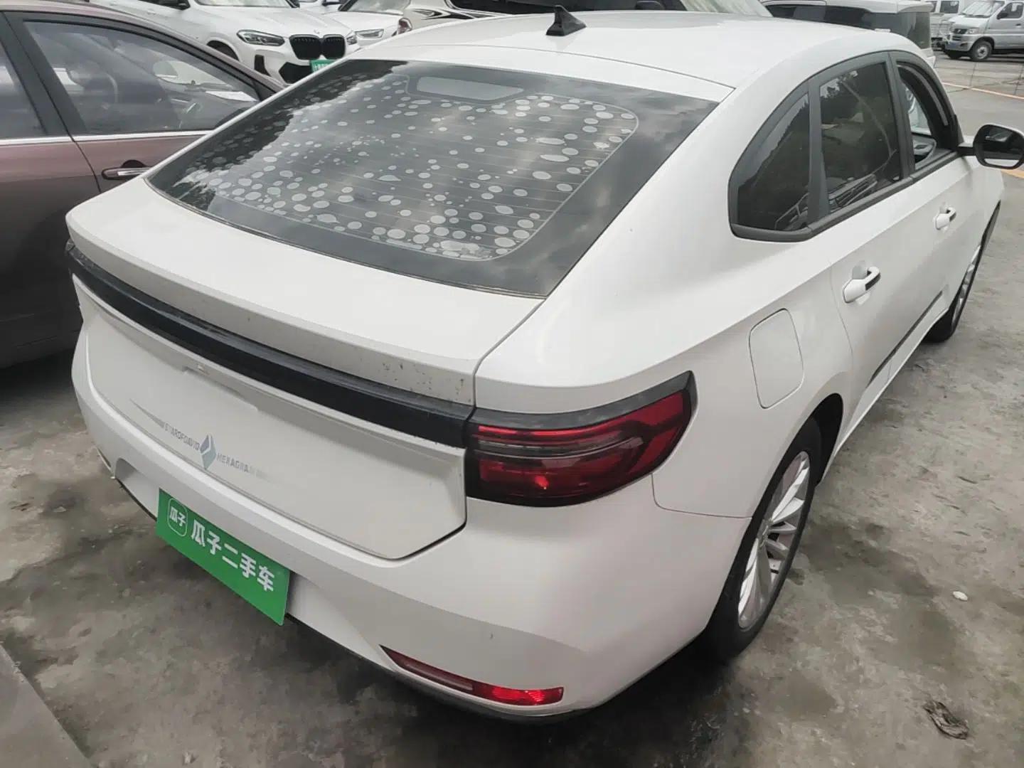Baojun RC-5 2020 1.5T Manual Smart Luxury Edition — миниатюра 6