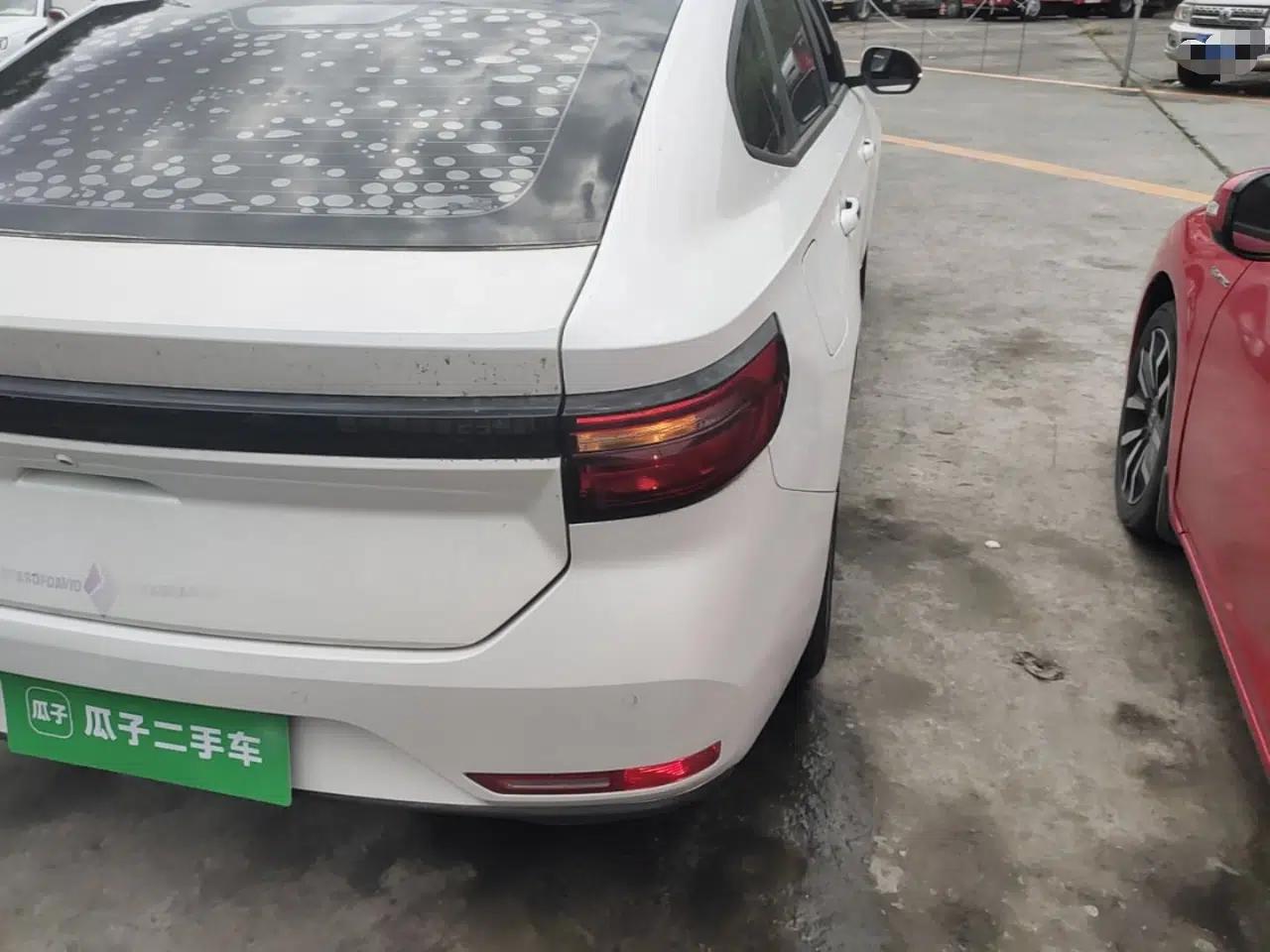 Baojun RC-5 2020 1.5T Manual Smart Luxury Edition — миниатюра 7