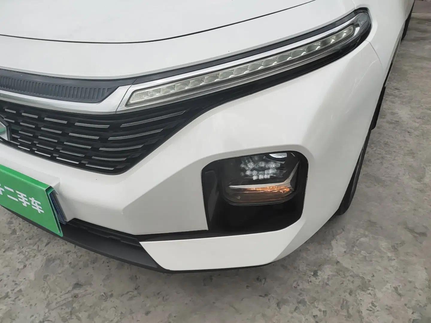 Baojun RC-5 2020 1.5T Manual Smart Luxury Edition — миниатюра 9