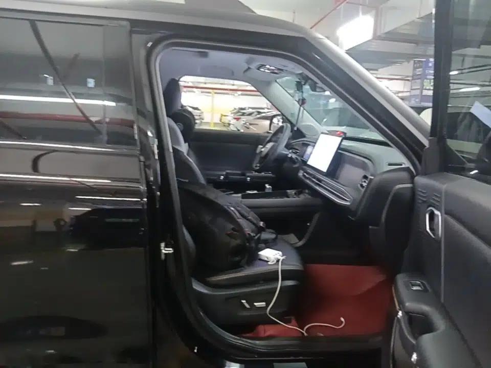 BAIC Off-Road BJ30 2024 1.5T Magic Electric Drive Advanced Version — миниатюра 23