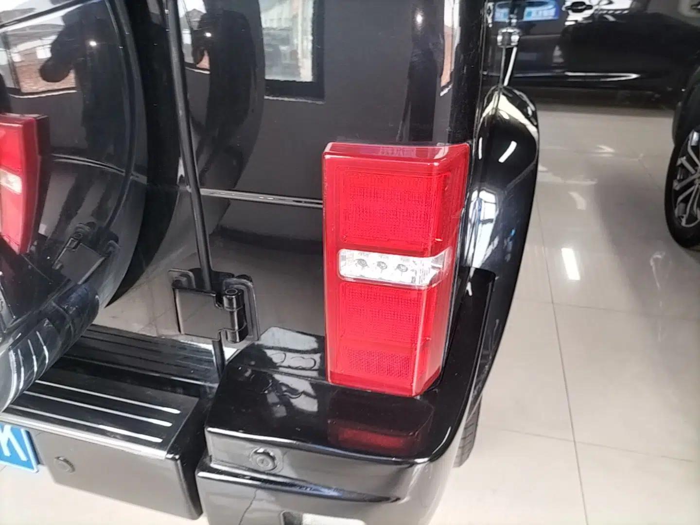 BAIC Off-Road BJ80 2016 2.3T Automatic Prestige Edition — миниатюра 8