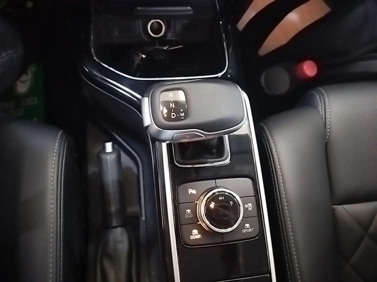 BAIC Off-Road BJ80 2020 3.0T Automatic Glory Flagship Edition — миниатюра 17