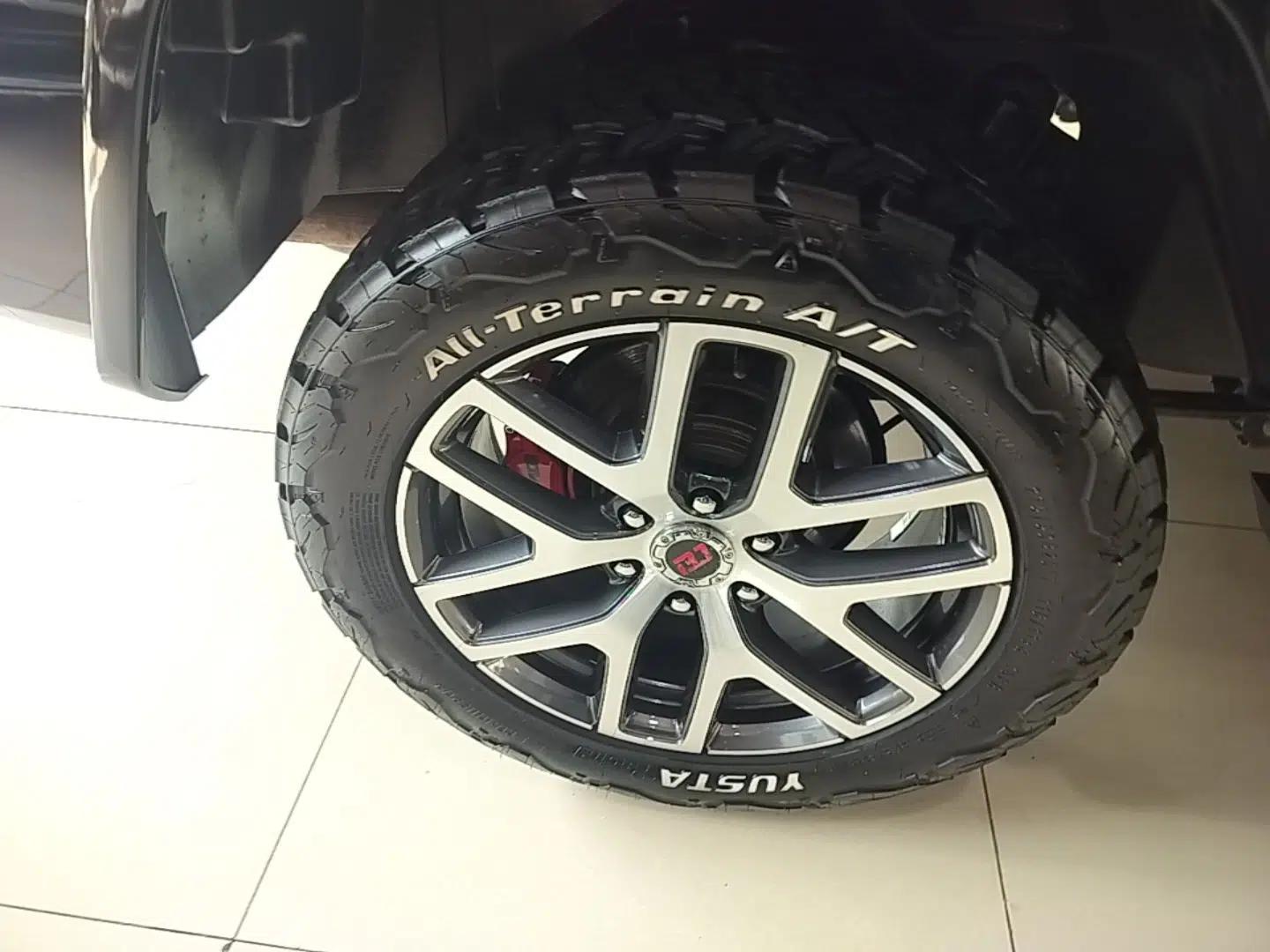 BAIC Off-Road BJ80 2020 3.0T Automatic Glory Flagship Edition — миниатюра 10