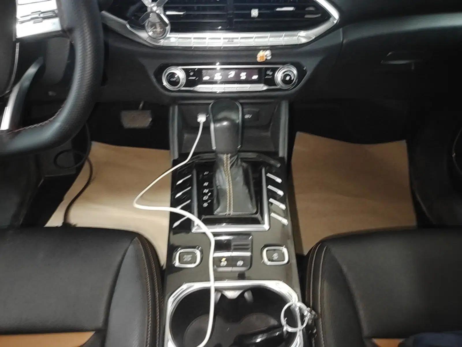 Bestune T77 2019 230 TID Automatic Luxury Version National V — миниатюра 16