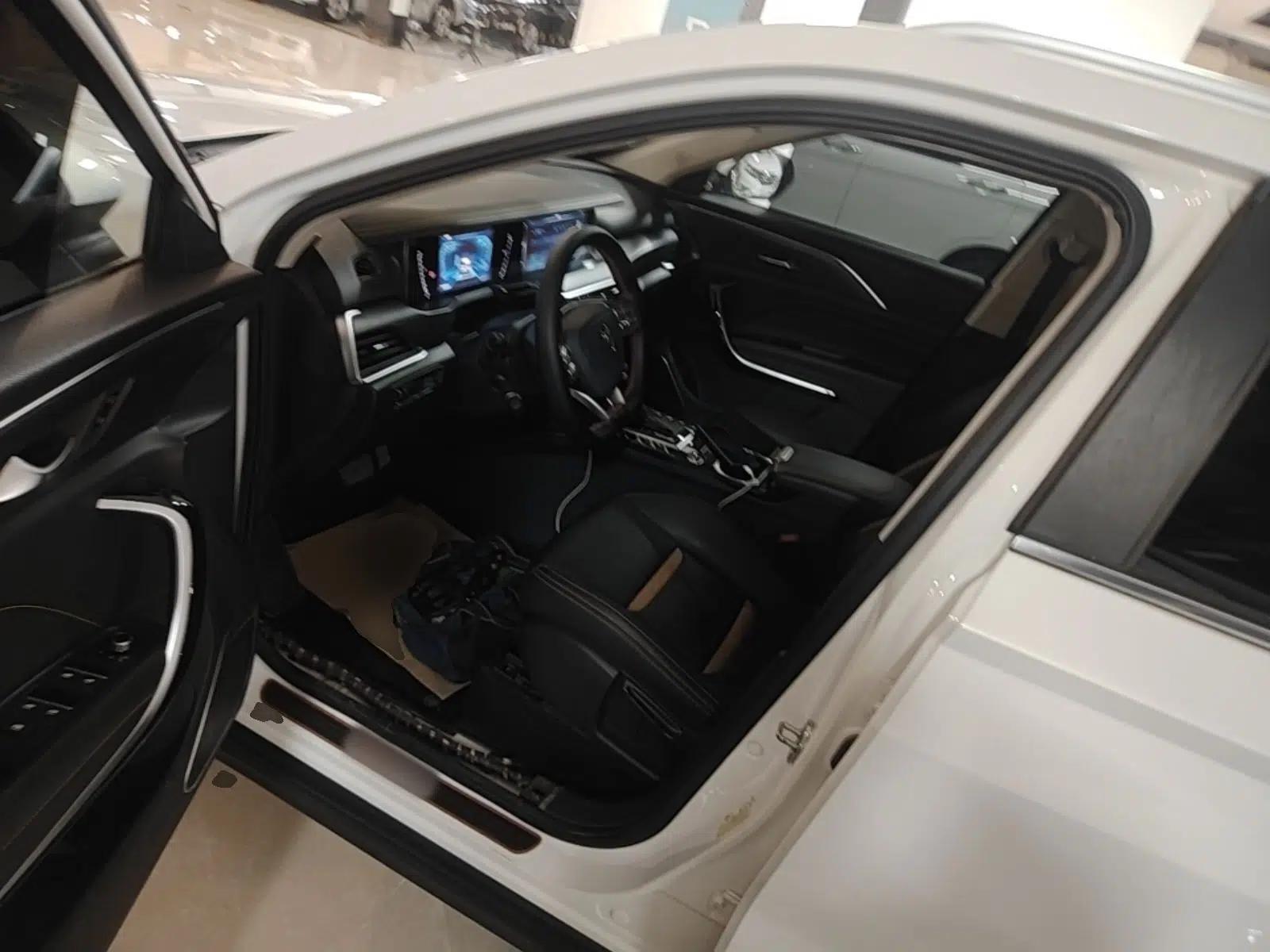 Bestune T77 2019 230 TID Automatic Luxury Version National V — миниатюра 17