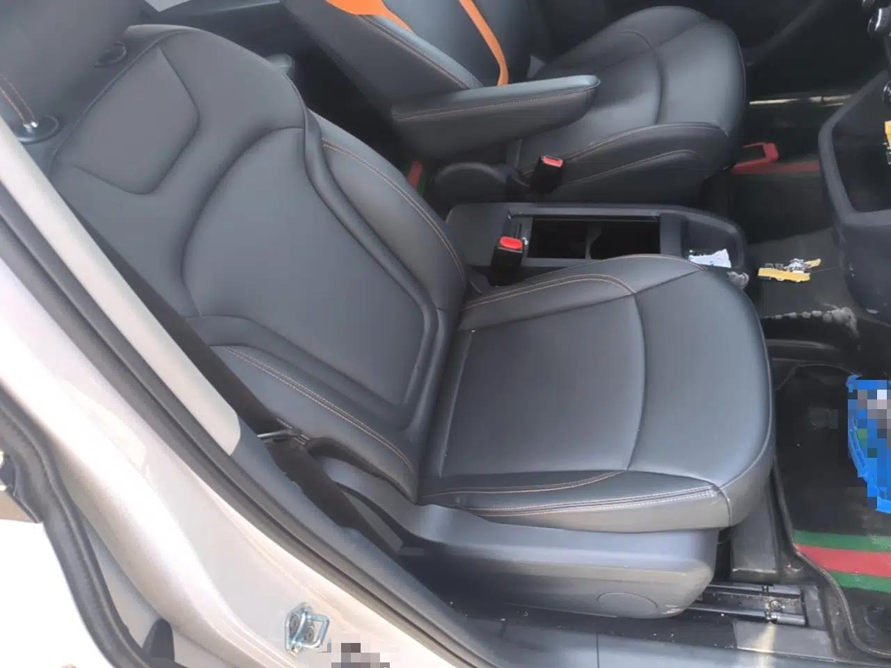 Bestune NAT 2023 PRO Comfortable Travel Extended Range Battery-Swap Version 401km — миниатюра 23