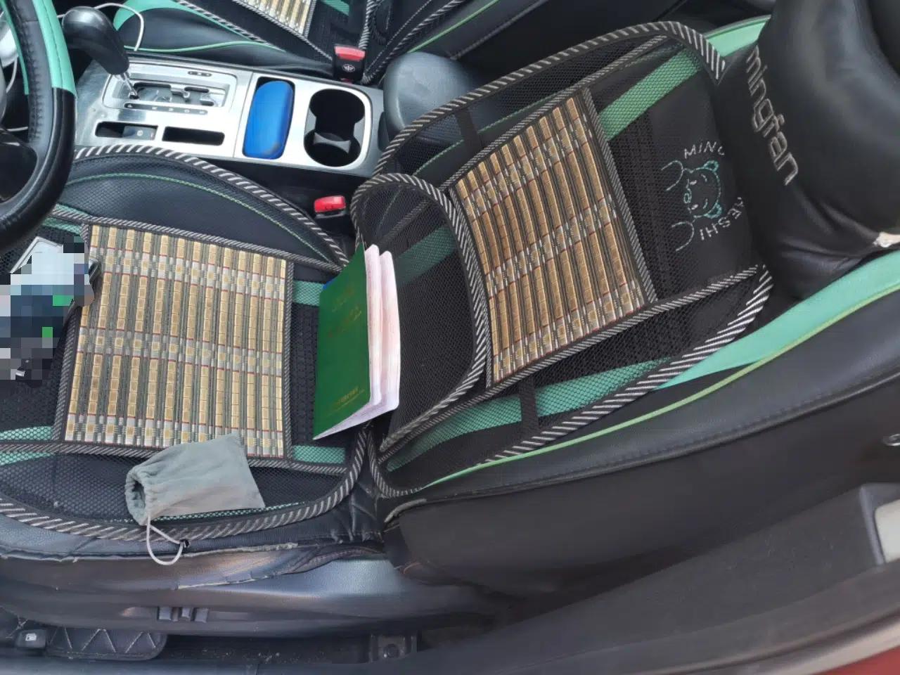 Bestune X80 2013 2.3L automatic luxury version — миниатюра 16