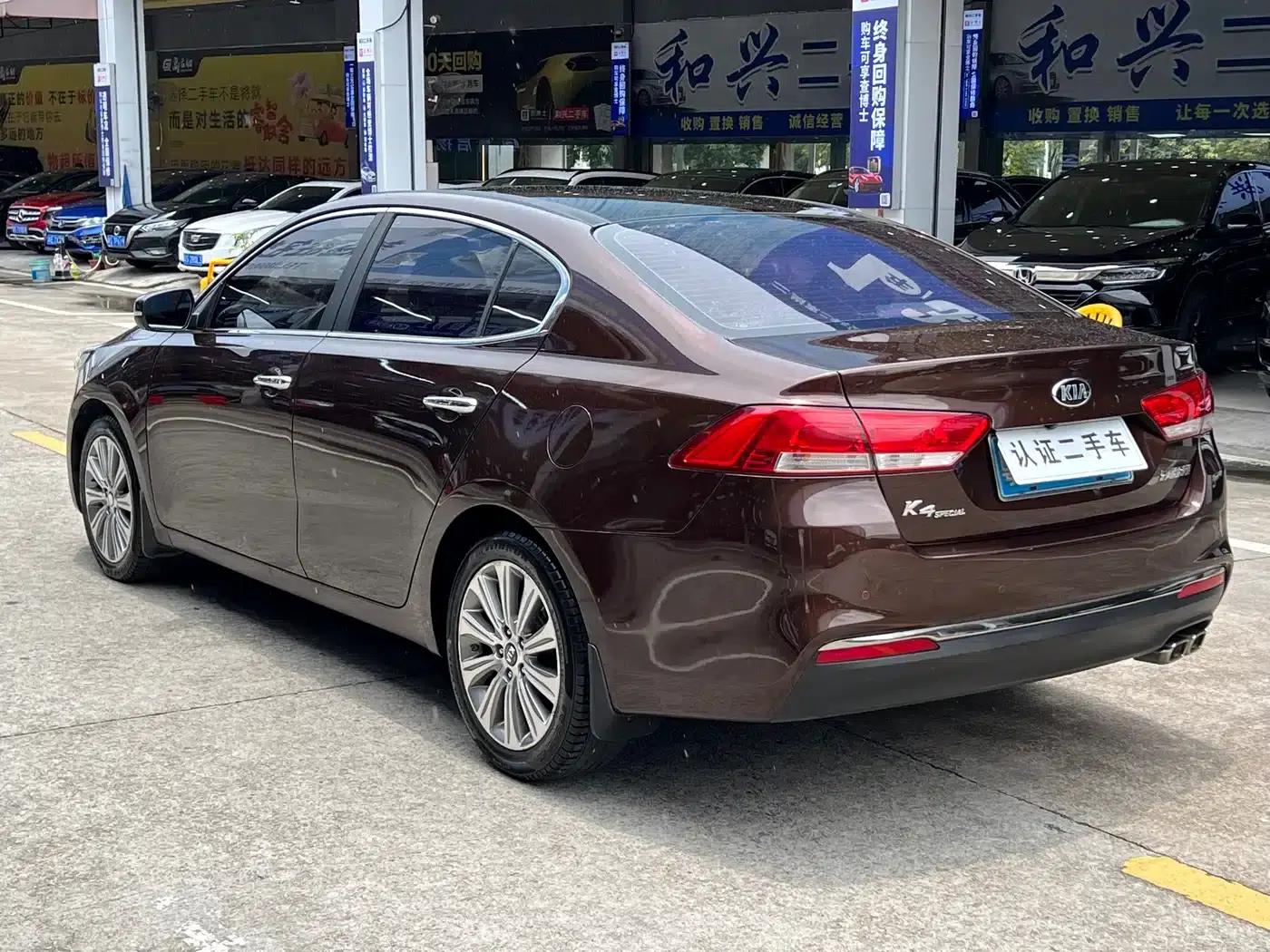 Kia K4 2015 1.8L Automatic GLS Special — миниатюра 9