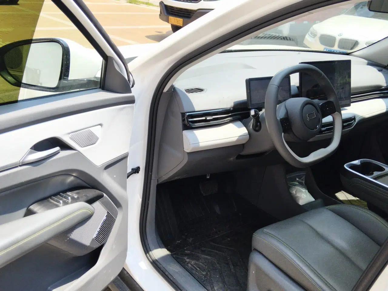 Bestune Yueyi 03 2025 565km Enjoy Edition — миниатюра 17