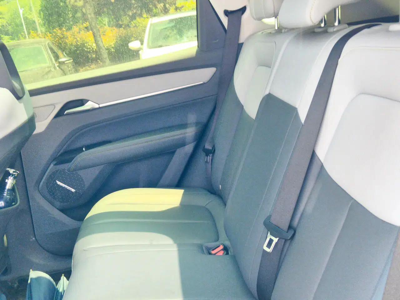 Bestune Yueyi 03 2025 565km Enjoy Edition — миниатюра 18